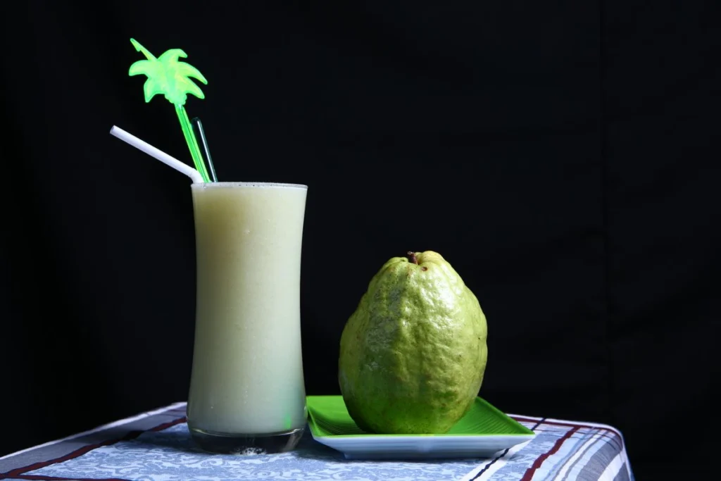 Comment faire du jus de goyave : recette, bienfaits et astuces de pro 2026